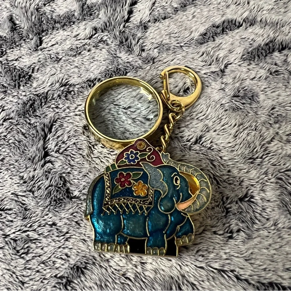 Vintage Cloisonné Elephant Keychain with Foldable Magnifier